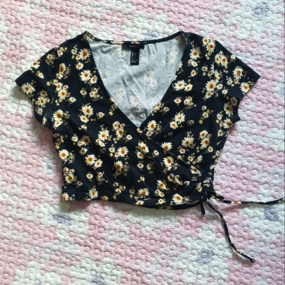 Forever 21 Large Floral Crop Top